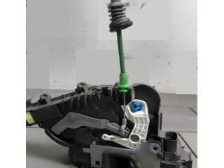 bontott MERCEDES-BENZ C-CLASS Jobb hátsó Ajtózár