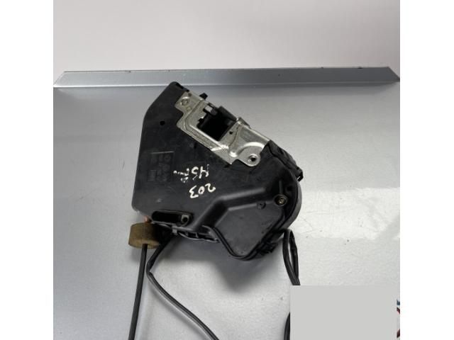 bontott MERCEDES-BENZ C-CLASS Jobb hátsó Ajtózár