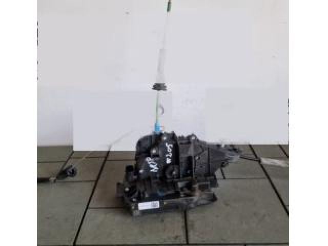 bontott MERCEDES-BENZ C-CLASS Jobb hátsó Ajtózár