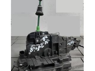 bontott MERCEDES-BENZ C-CLASS Jobb hátsó Ajtózár