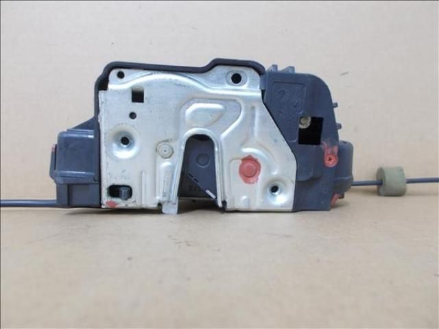 bontott MERCEDES-BENZ C-CLASS Jobb hátsó Ajtózár