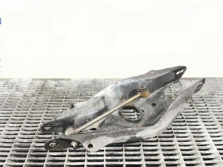 bontott MERCEDES-BENZ C-CLASS Jobb hátsó Alsó Lengőkar