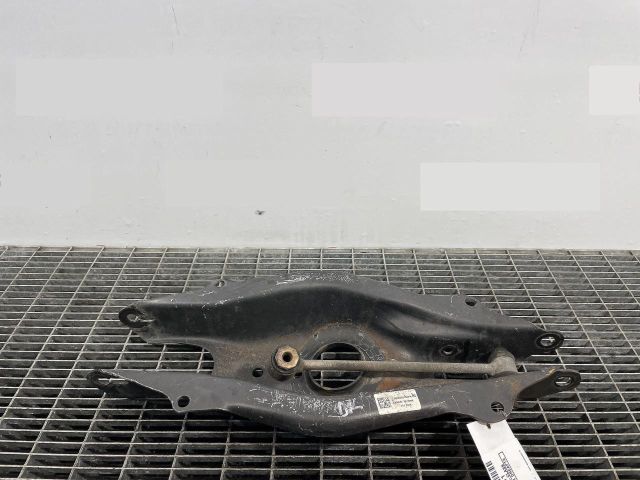 bontott MERCEDES-BENZ C-CLASS Jobb hátsó Alsó Lengőkar