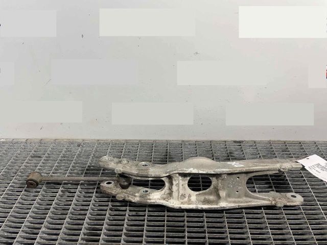 bontott MERCEDES-BENZ C-CLASS Jobb hátsó Alsó Lengőkar