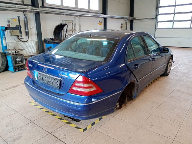 bontott MERCEDES-BENZ C-CLASS Jobb hátsó Biztonsági Öv