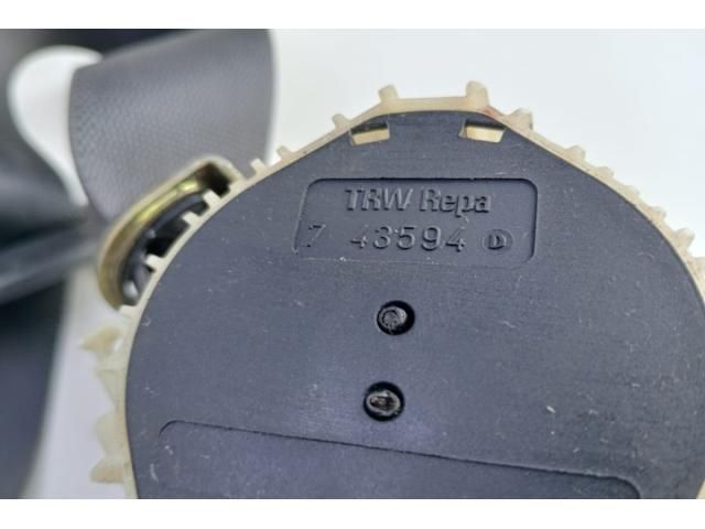 bontott MERCEDES-BENZ C-CLASS Jobb hátsó Biztonsági Öv