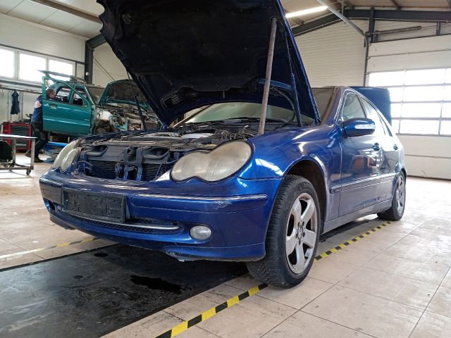 bontott MERCEDES-BENZ C-CLASS Jobb hátsó Fixüveg (Ajtóban)