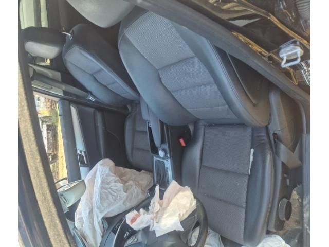 bontott MERCEDES-BENZ C-CLASS Jobb hátsó Fixüveg (Ajtóban)