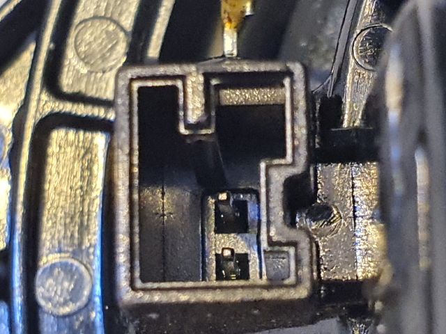 bontott MERCEDES-BENZ C-CLASS Jobb hátsó Hangszóró