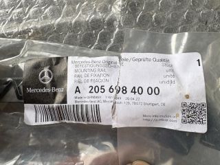 bontott MERCEDES-BENZ C-CLASS Jobb hátsó Küszöb Tartó