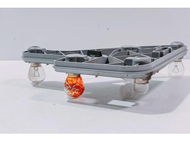 bontott MERCEDES-BENZ C-CLASS Jobb Hátsó Lámpa Foglalat