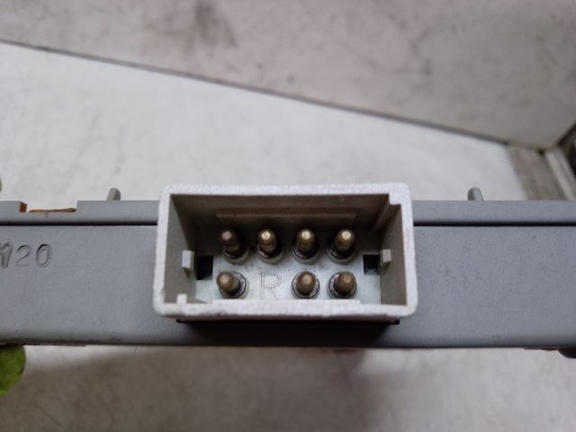 bontott MERCEDES-BENZ C-CLASS Jobb Hátsó Lámpa Foglalat