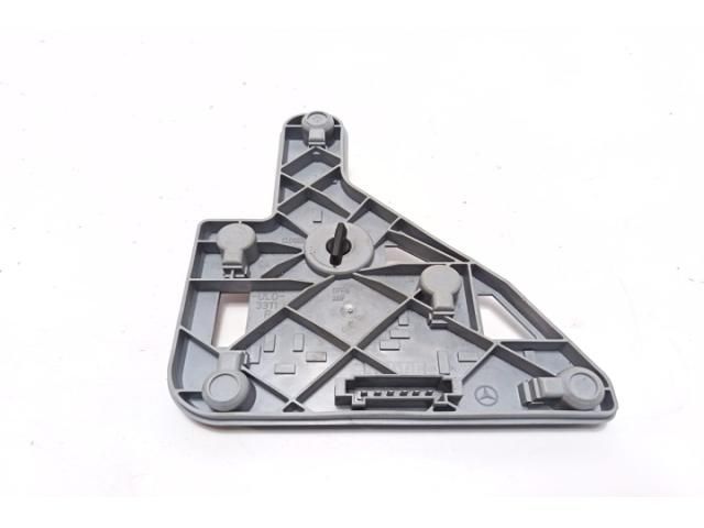 bontott MERCEDES-BENZ C-CLASS Jobb Hátsó Lámpa Foglalat