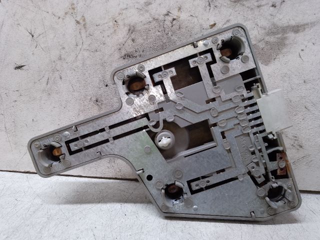 bontott MERCEDES-BENZ C-CLASS Jobb Hátsó Lámpa Foglalat