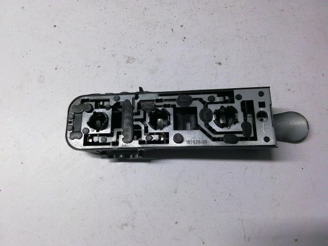 bontott MERCEDES-BENZ C-CLASS Jobb Hátsó Lámpa Foglalat