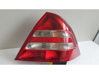 bontott MERCEDES-BENZ C-CLASS Jobb Hátsó Lámpa