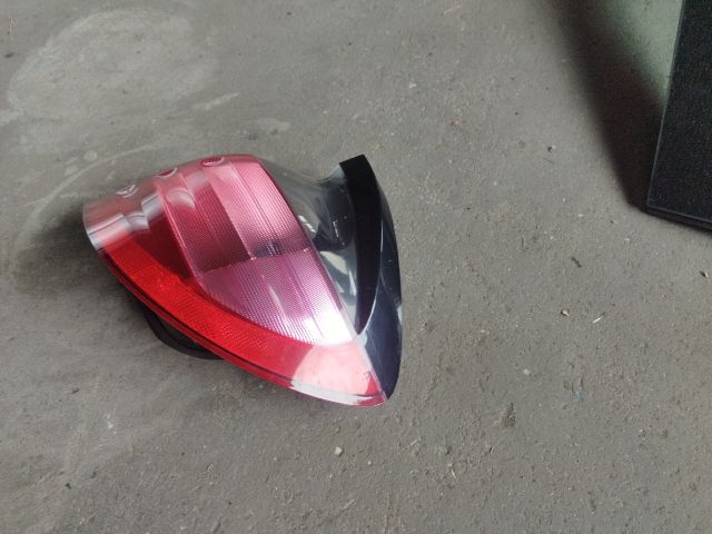 bontott MERCEDES-BENZ C-CLASS Jobb Hátsó Lámpa