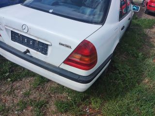 bontott MERCEDES-BENZ C-CLASS Jobb Hátsó Lámpa