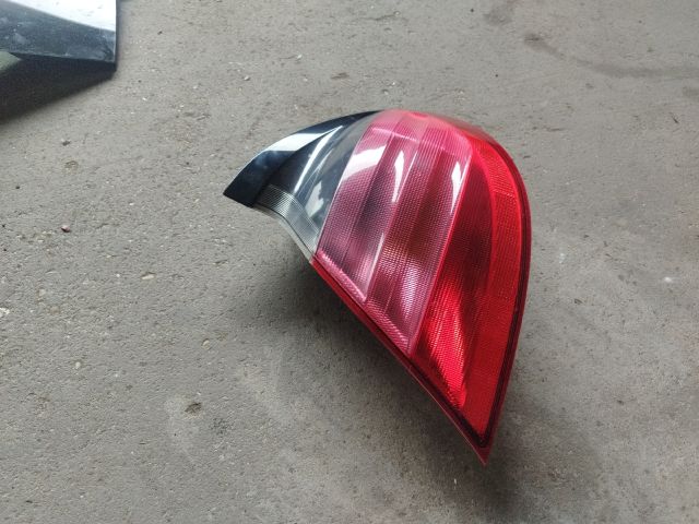 bontott MERCEDES-BENZ C-CLASS Jobb Hátsó Lámpa