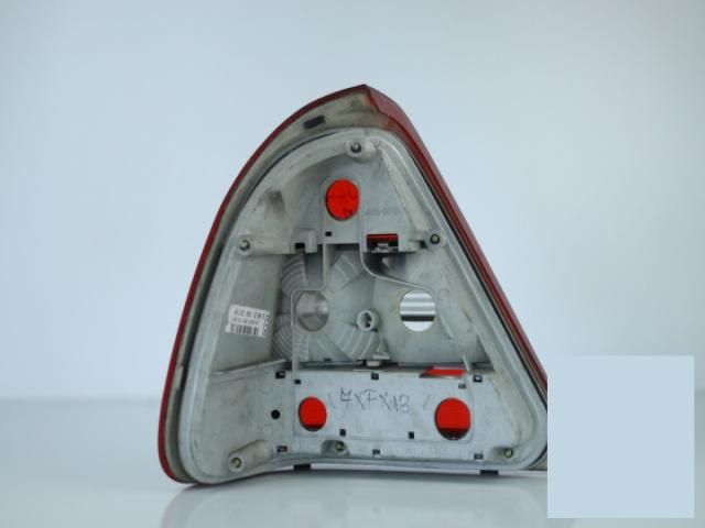 bontott MERCEDES-BENZ C-CLASS Jobb Hátsó Lámpa