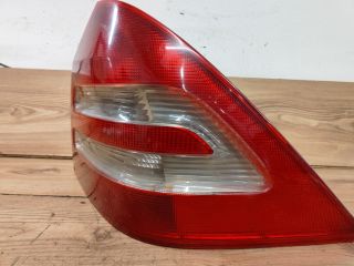 bontott MERCEDES-BENZ C-CLASS Jobb Hátsó Lámpa