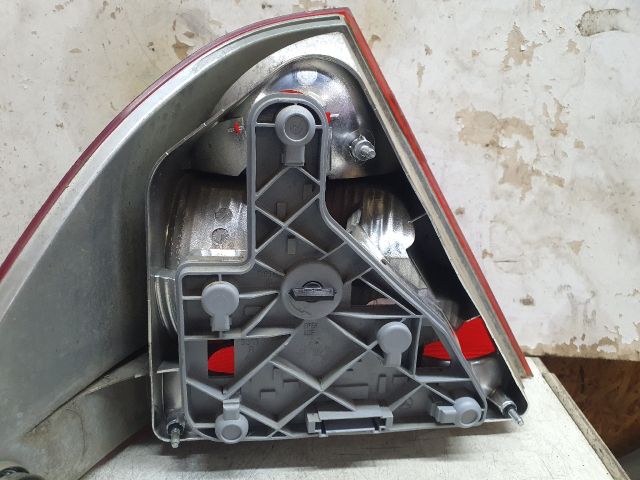 bontott MERCEDES-BENZ C-CLASS Jobb Hátsó Lámpa