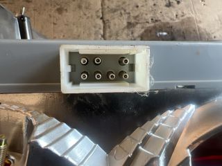 bontott MERCEDES-BENZ C-CLASS Jobb Hátsó Lámpa