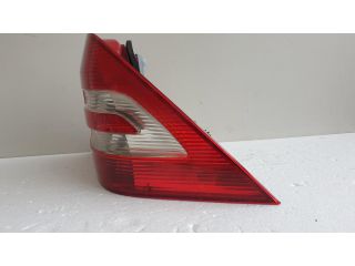 bontott MERCEDES-BENZ C-CLASS Jobb Hátsó Lámpa