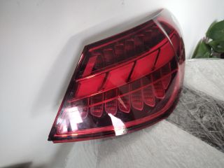 bontott MERCEDES-BENZ C-CLASS Jobb Hátsó Lámpa