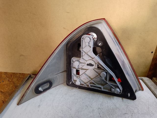 bontott MERCEDES-BENZ C-CLASS Jobb Hátsó Lámpa