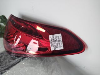 bontott MERCEDES-BENZ C-CLASS Jobb Hátsó Lámpa