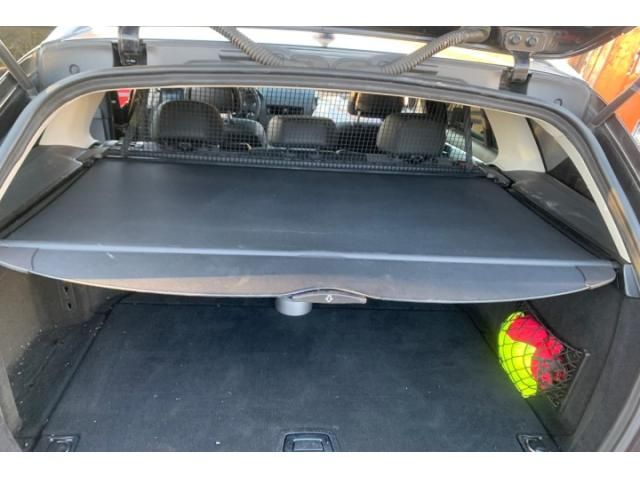 bontott MERCEDES-BENZ C-CLASS Jobb hátsó Lökhárító Tartó (Műanyag)