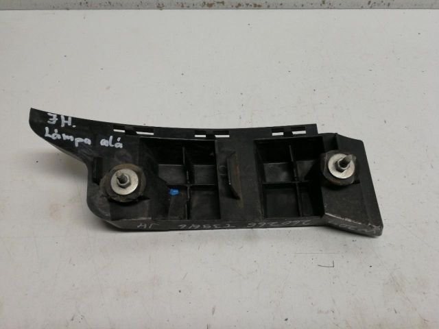 bontott MERCEDES-BENZ C-CLASS Jobb hátsó Lökhárító Tartó (Műanyag)