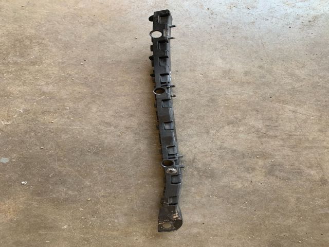 bontott MERCEDES-BENZ C-CLASS Jobb hátsó Oldal Lökhárító Tartó (Műanyag)