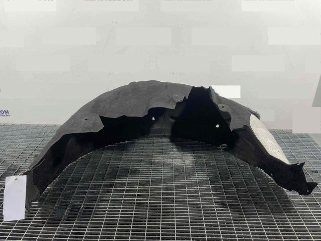 bontott MERCEDES-BENZ C-CLASS Jobb hátsó Sárvédő