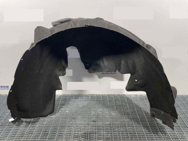 bontott MERCEDES-BENZ C-CLASS Jobb hátsó Sárvédő