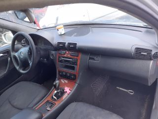 bontott MERCEDES-BENZ C-CLASS Jobb hátsó Ülés