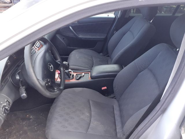 bontott MERCEDES-BENZ C-CLASS Jobb hátsó Ülés