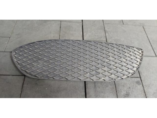 bontott MERCEDES-BENZ C-CLASS Jobb Ködfényszóró Lámpakeret