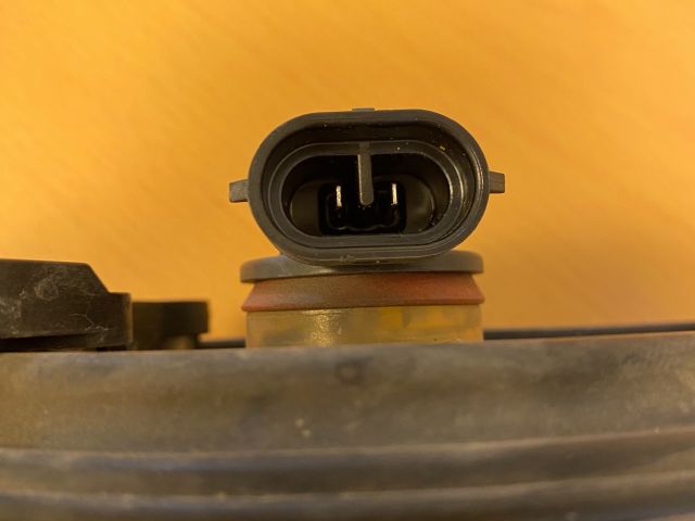 bontott MERCEDES-BENZ C-CLASS Jobb Ködfényszóró