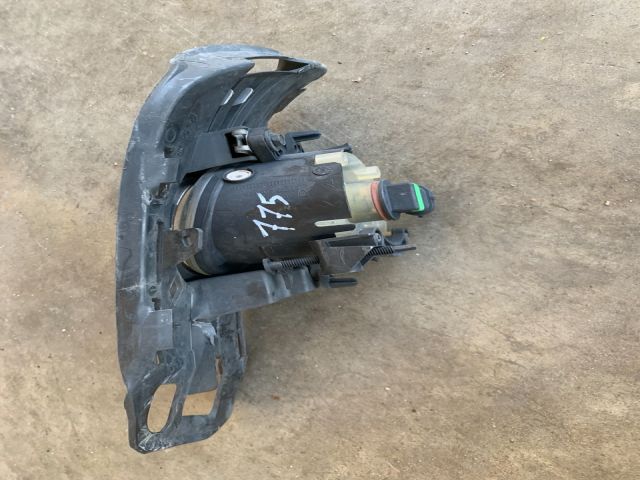 bontott MERCEDES-BENZ C-CLASS Jobb Ködfényszóró