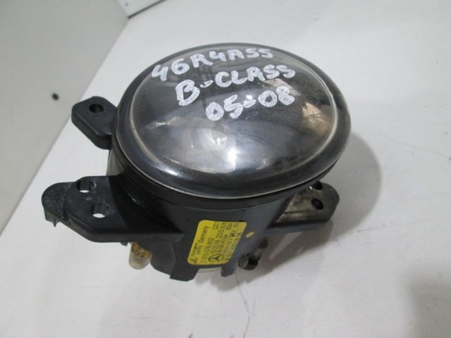 bontott MERCEDES-BENZ C-CLASS Jobb Ködfényszóró