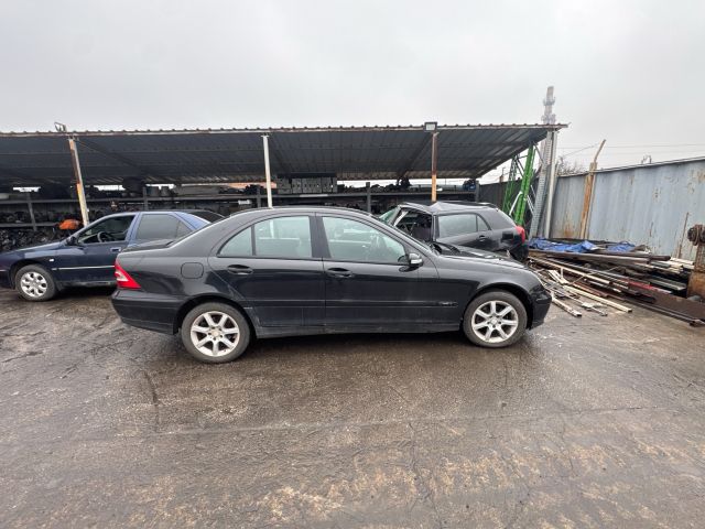 bontott MERCEDES-BENZ C-CLASS Jobb Ködfényszóró