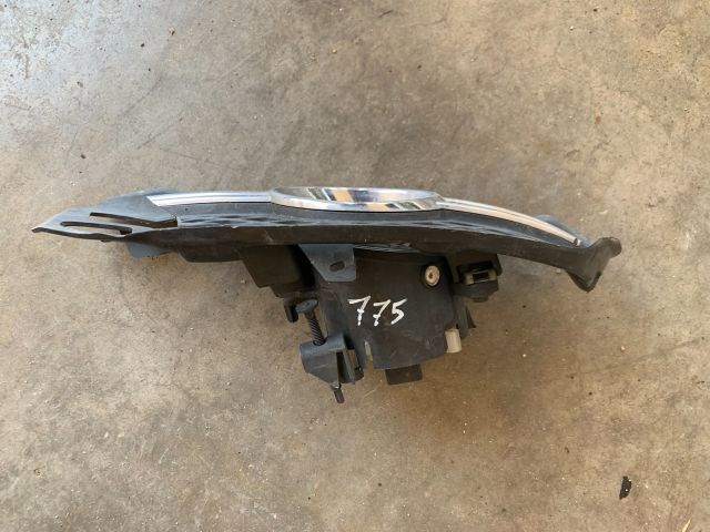 bontott MERCEDES-BENZ C-CLASS Jobb Ködfényszóró