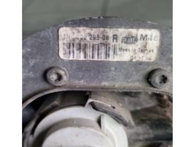 bontott MERCEDES-BENZ C-CLASS Jobb Ködfényszóró