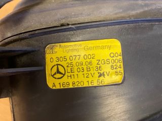 bontott MERCEDES-BENZ C-CLASS Jobb Ködfényszóró