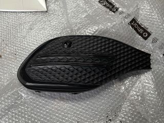 bontott MERCEDES-BENZ C-CLASS Jobb Ködlámpa Rács