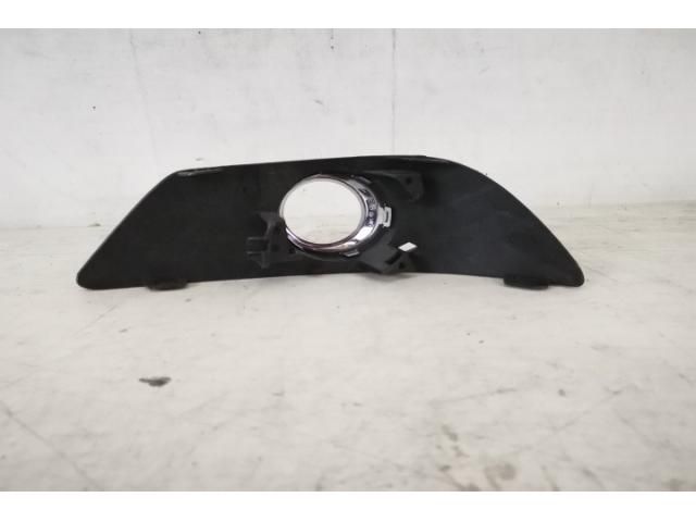 bontott MERCEDES-BENZ C-CLASS Jobb Ködlámpa Rács