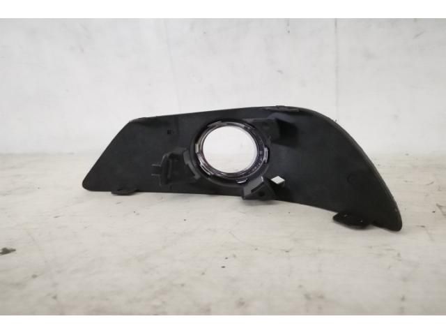 bontott MERCEDES-BENZ C-CLASS Jobb Ködlámpa Rács