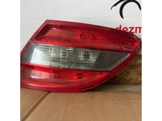 bontott MERCEDES-BENZ C-CLASS Jobb Külső Hátsó Lámpa
